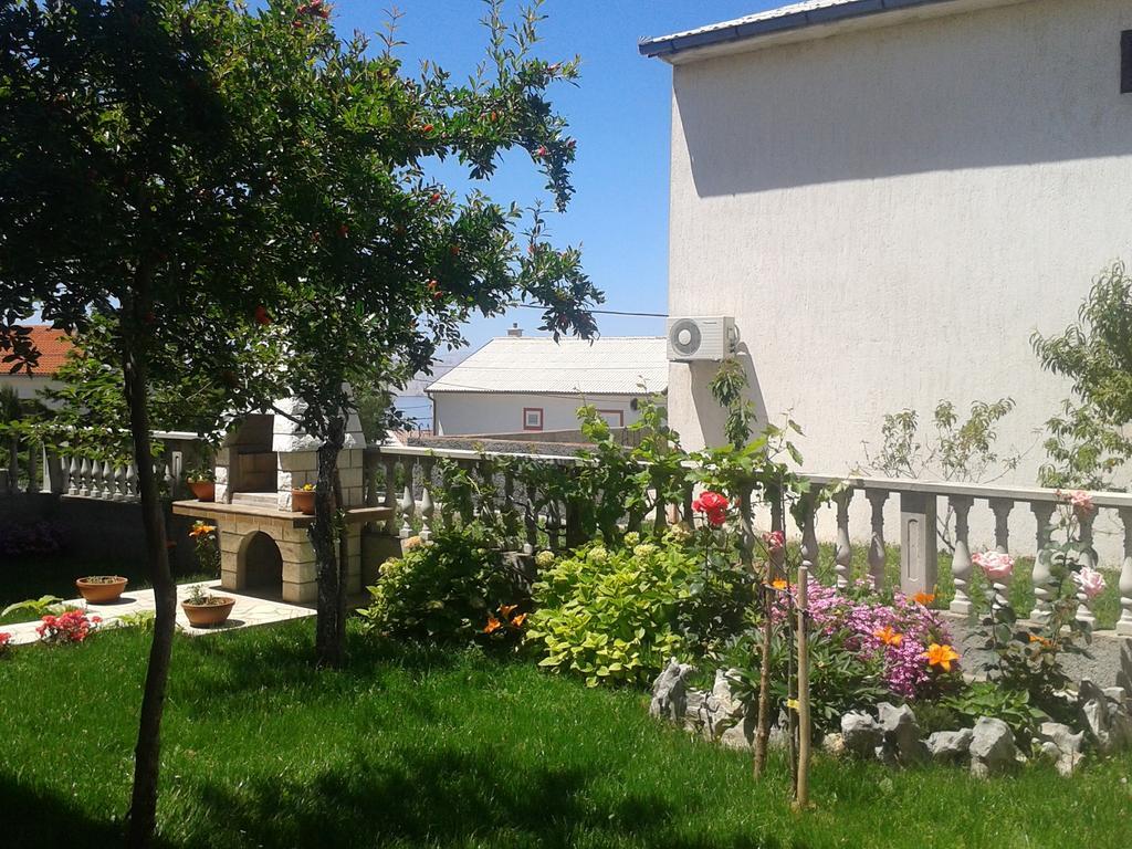 Apartment And Rooms Markovic Senj  Pokoj fotografie